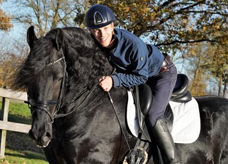 View Friesian horse purchasing details for Zorro BSF STER