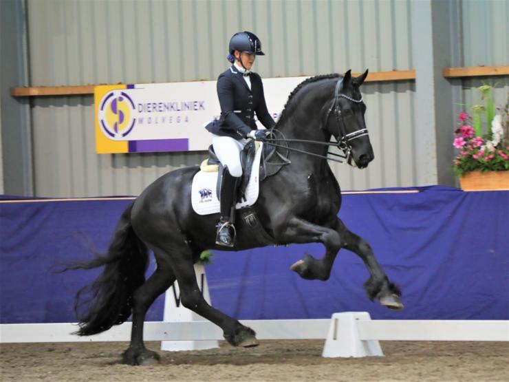 Gallery Photo of TWIX STER SPORT - #29