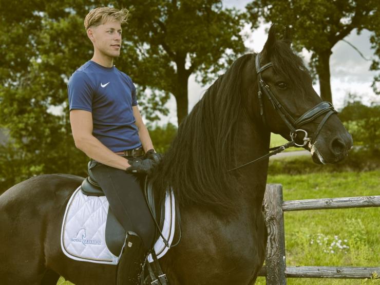 Gallery Photo of EMILIANO - #9