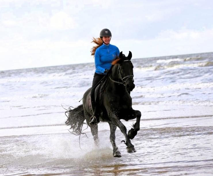 Gallery Photo of ANALISA - #1