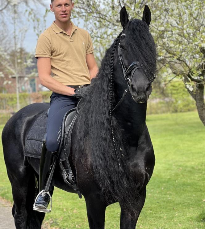 Gallery Photo of Finn STER SPORT - #6